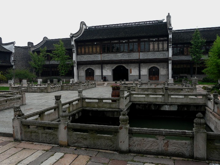 Zhaoming Akademie